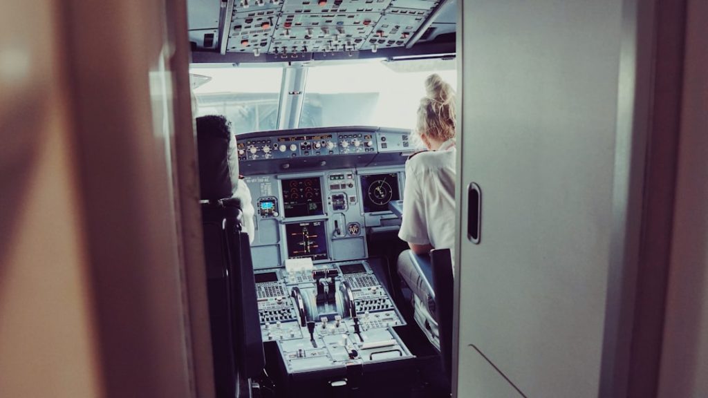Photo aircraft engineer