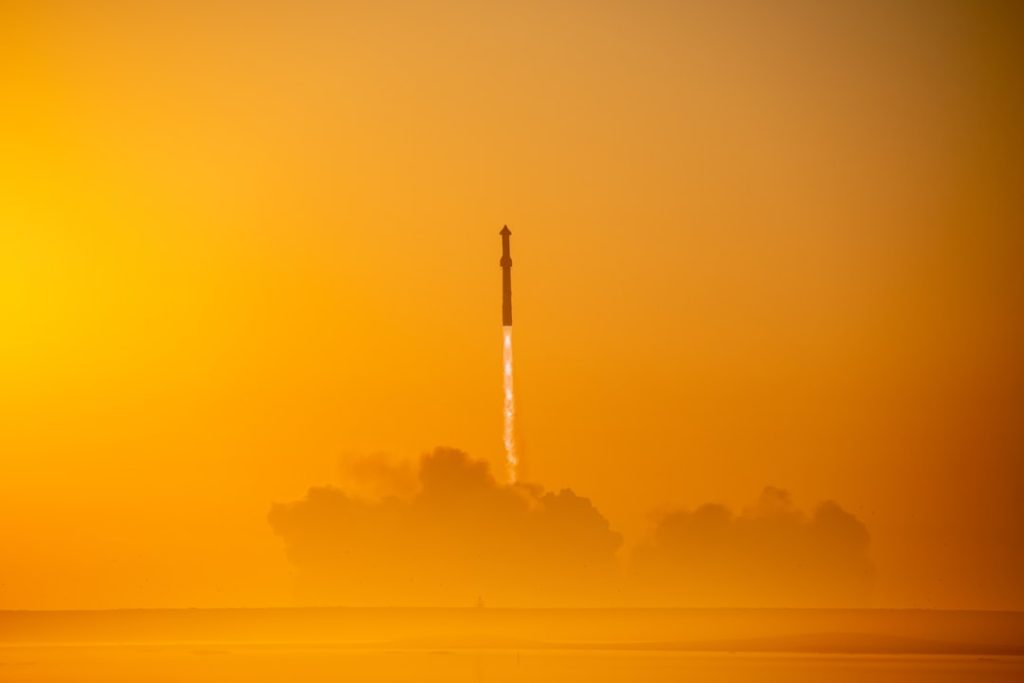 Photo rocket launch