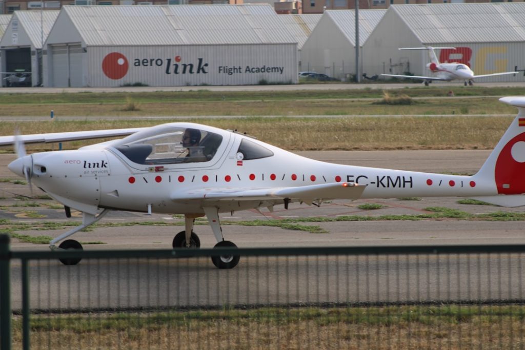 Mastering Flight: Aircraft Simulator Training Photo aircraft simulator